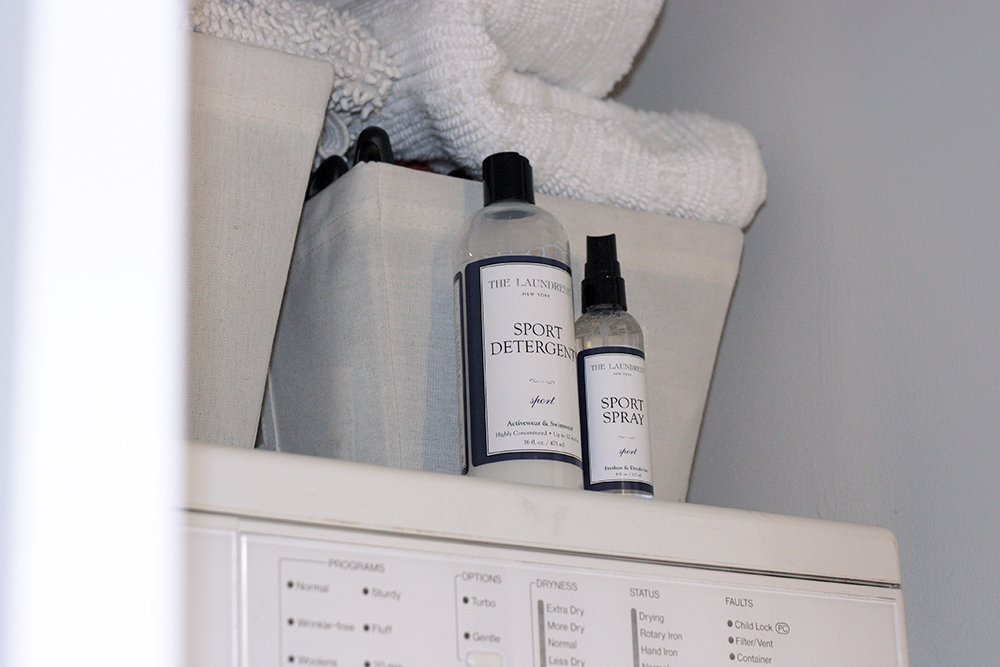Best Way To Wash Swimwear? Let's Ask The Laundress! MizzFIT